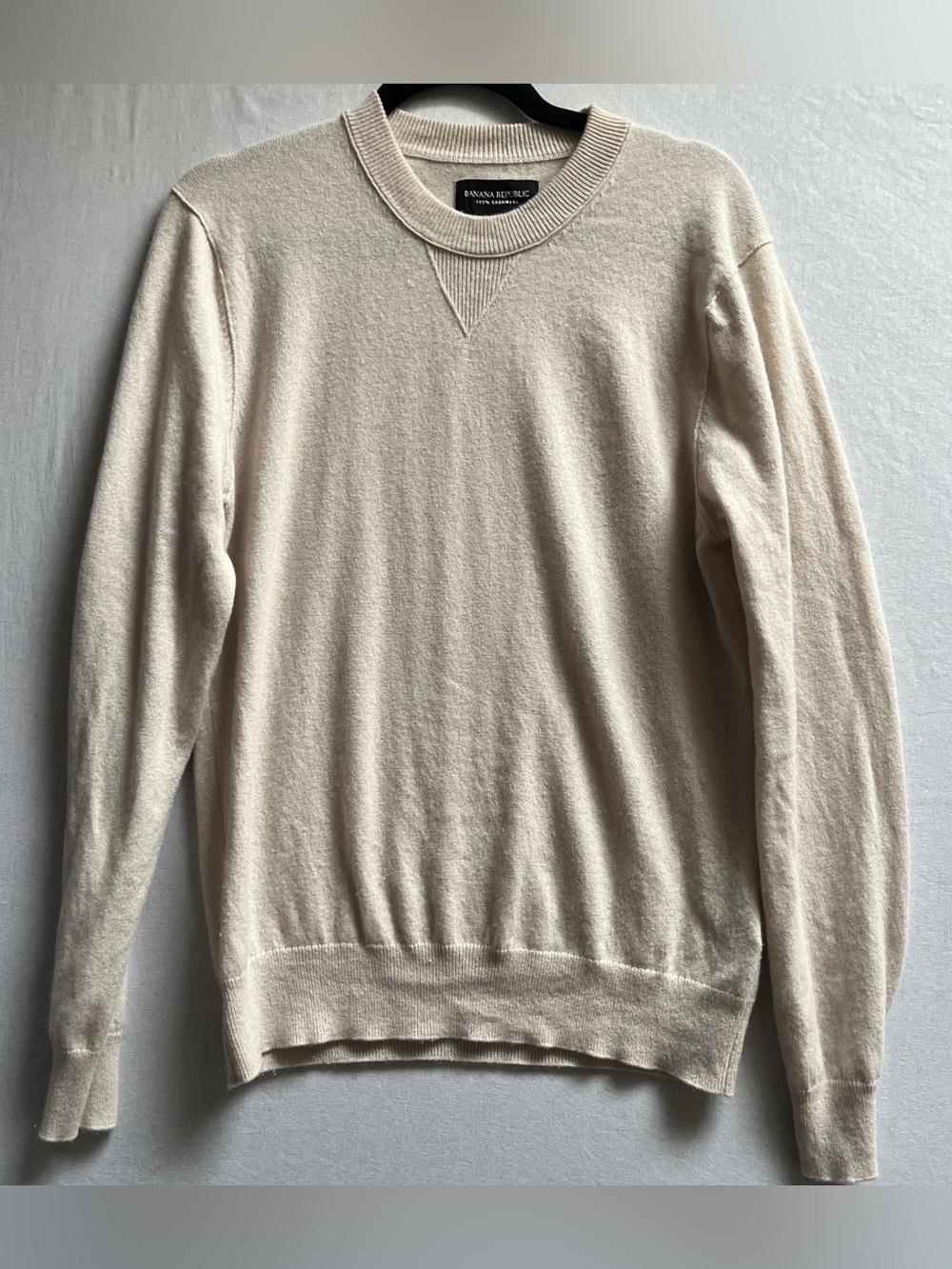 Banana Republic 100 Percent Cashmere Crewneck Knit Sweater Cream Ivory Size M